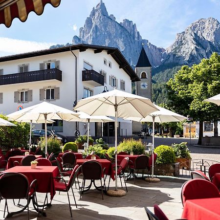 Artnatur Dolomites Hotel & Spa Siusi Bagian luar foto