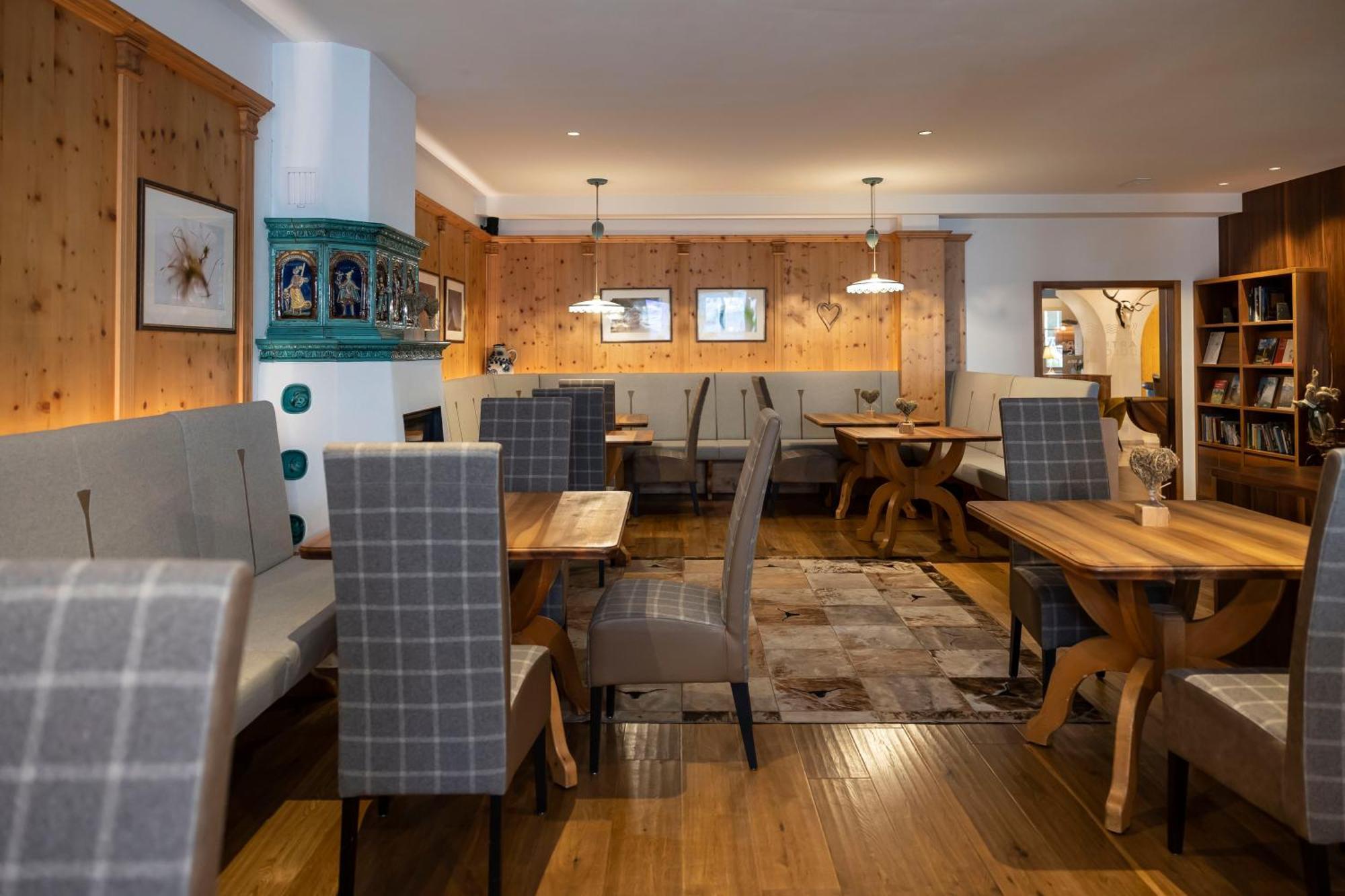 Artnatur Dolomites Hotel & Spa Siusi Bagian luar foto