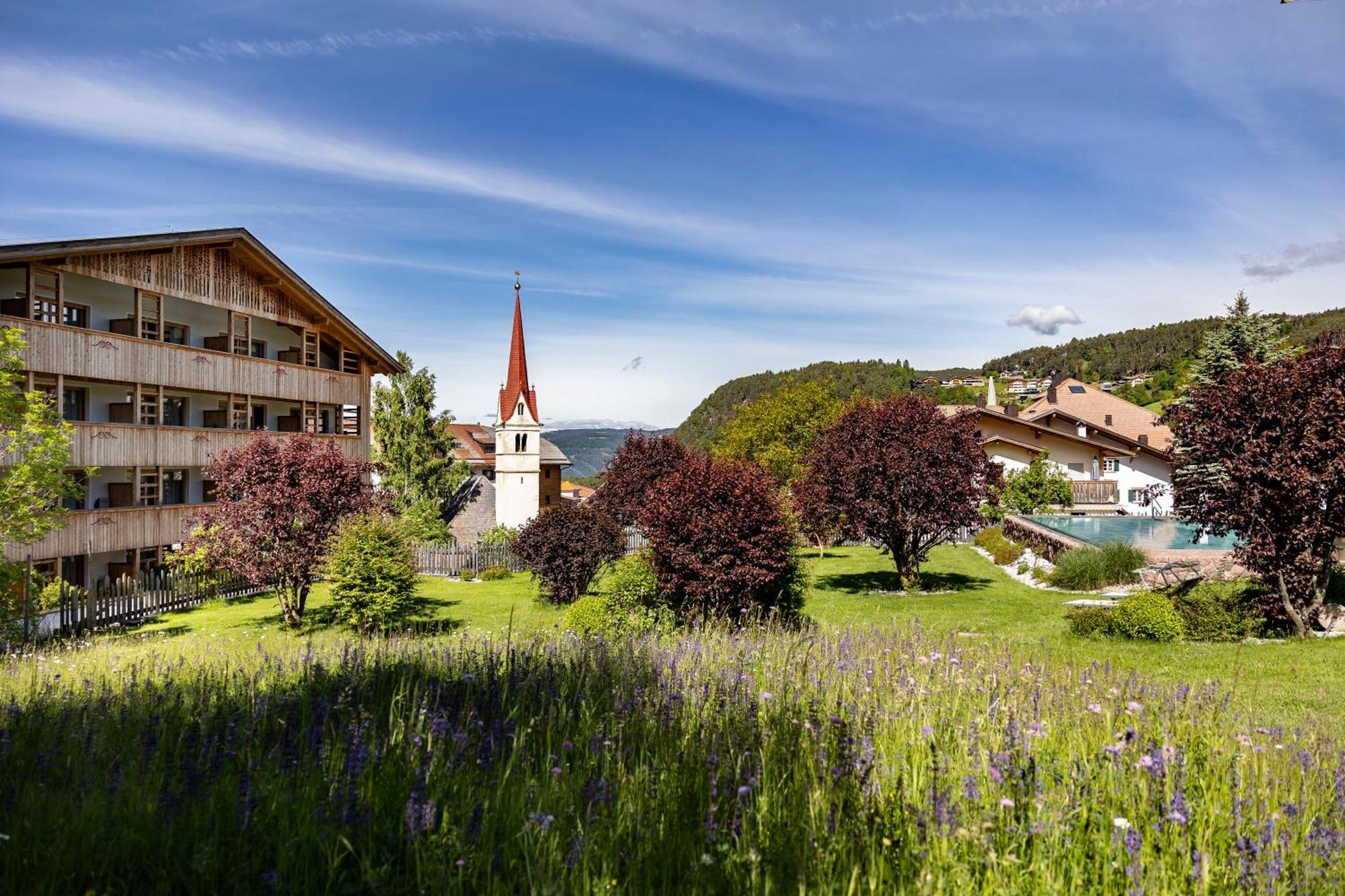 Artnatur Dolomites Hotel & Spa Siusi Bagian luar foto