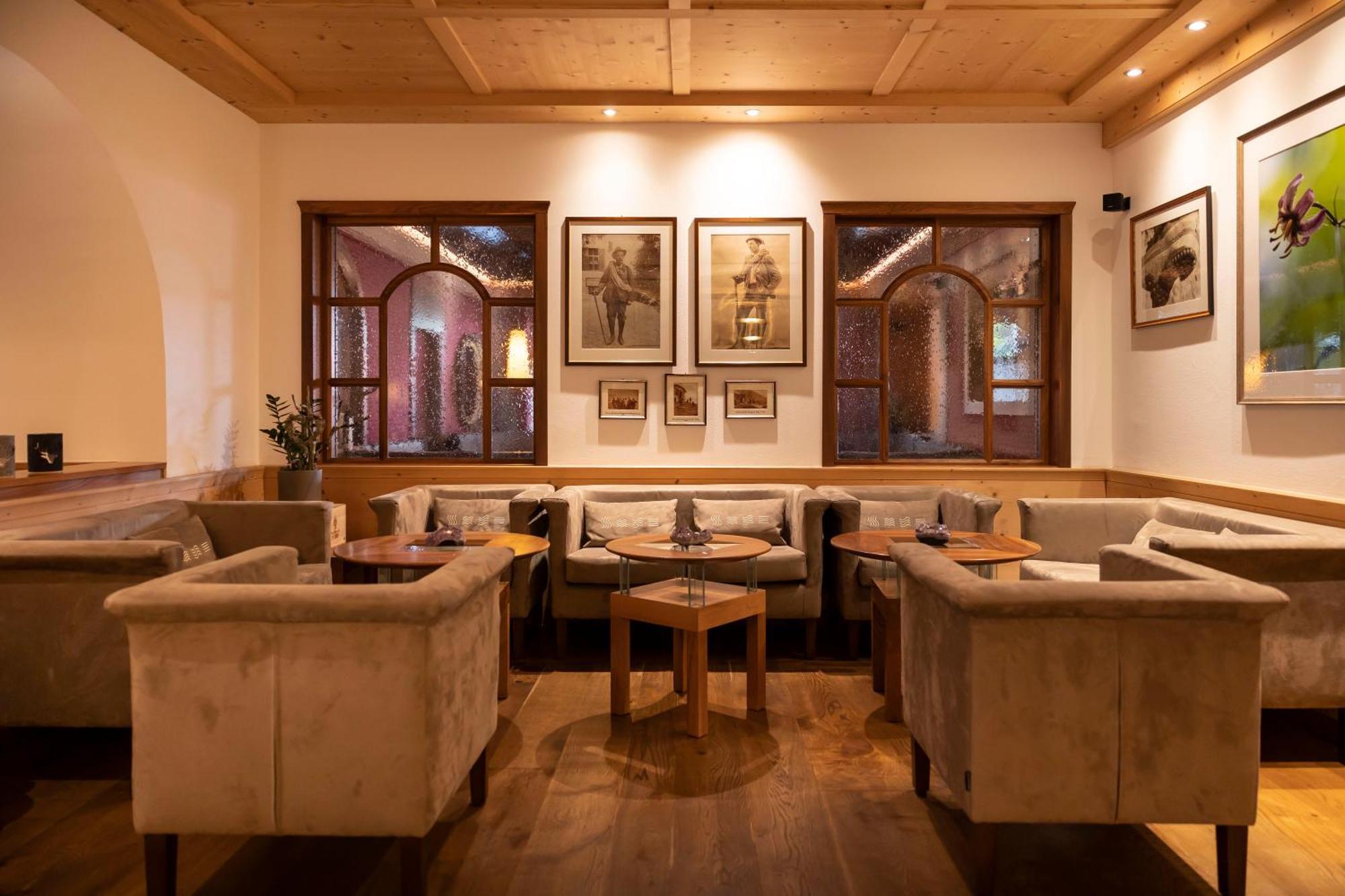 Artnatur Dolomites Hotel & Spa Siusi Bagian luar foto