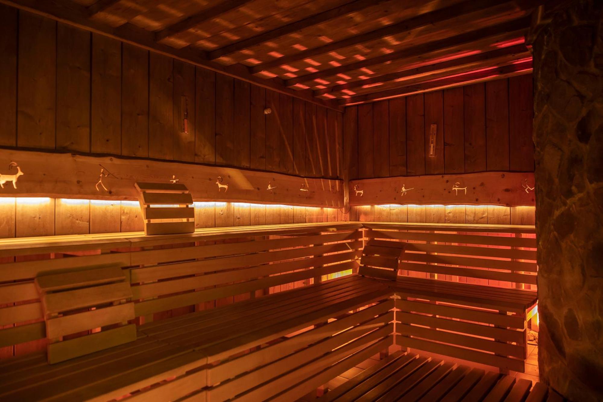 Artnatur Dolomites Hotel & Spa Siusi Bagian luar foto