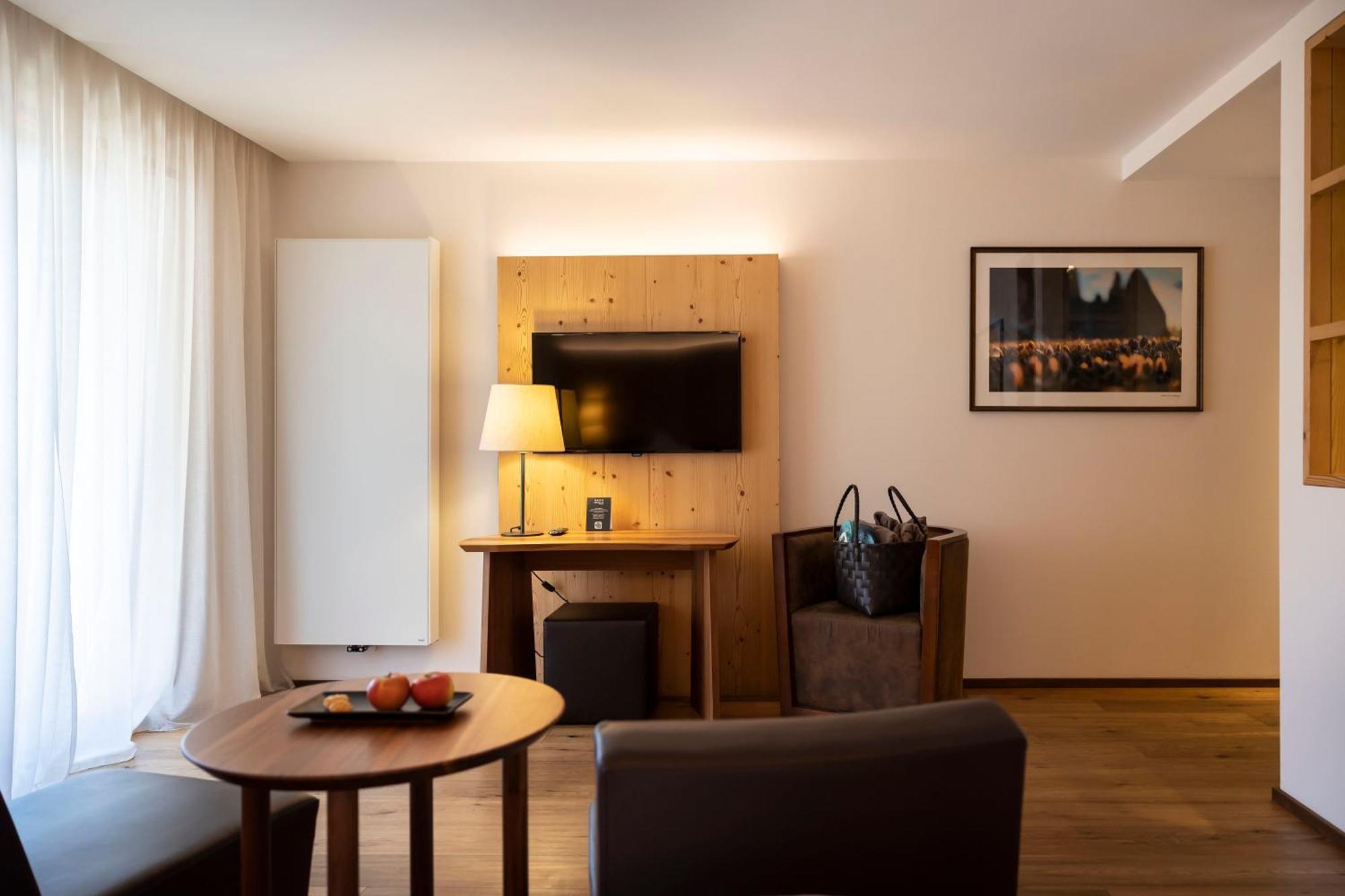 Artnatur Dolomites Hotel & Spa Siusi Ruang foto