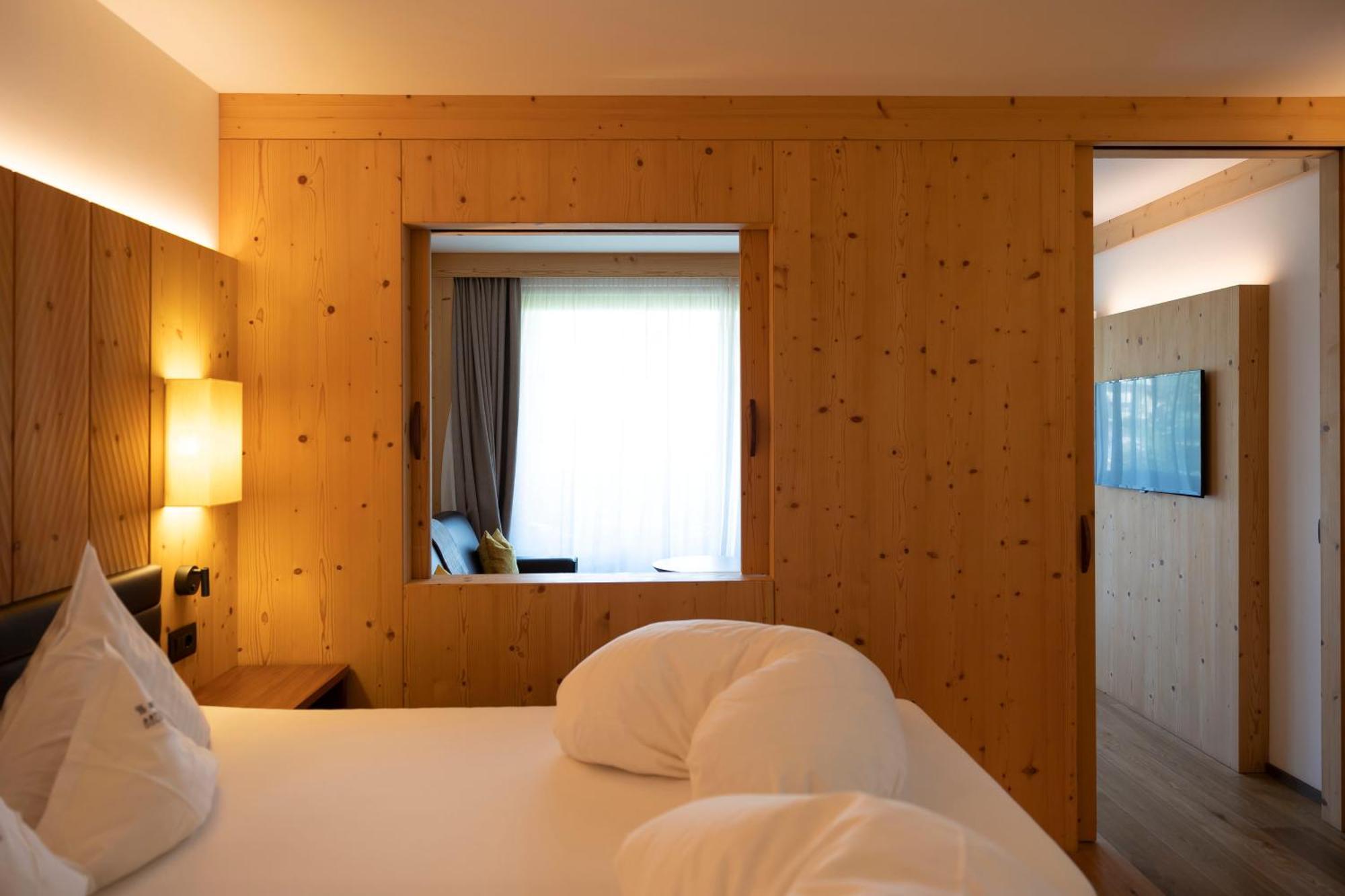 Artnatur Dolomites Hotel & Spa Siusi Ruang foto
