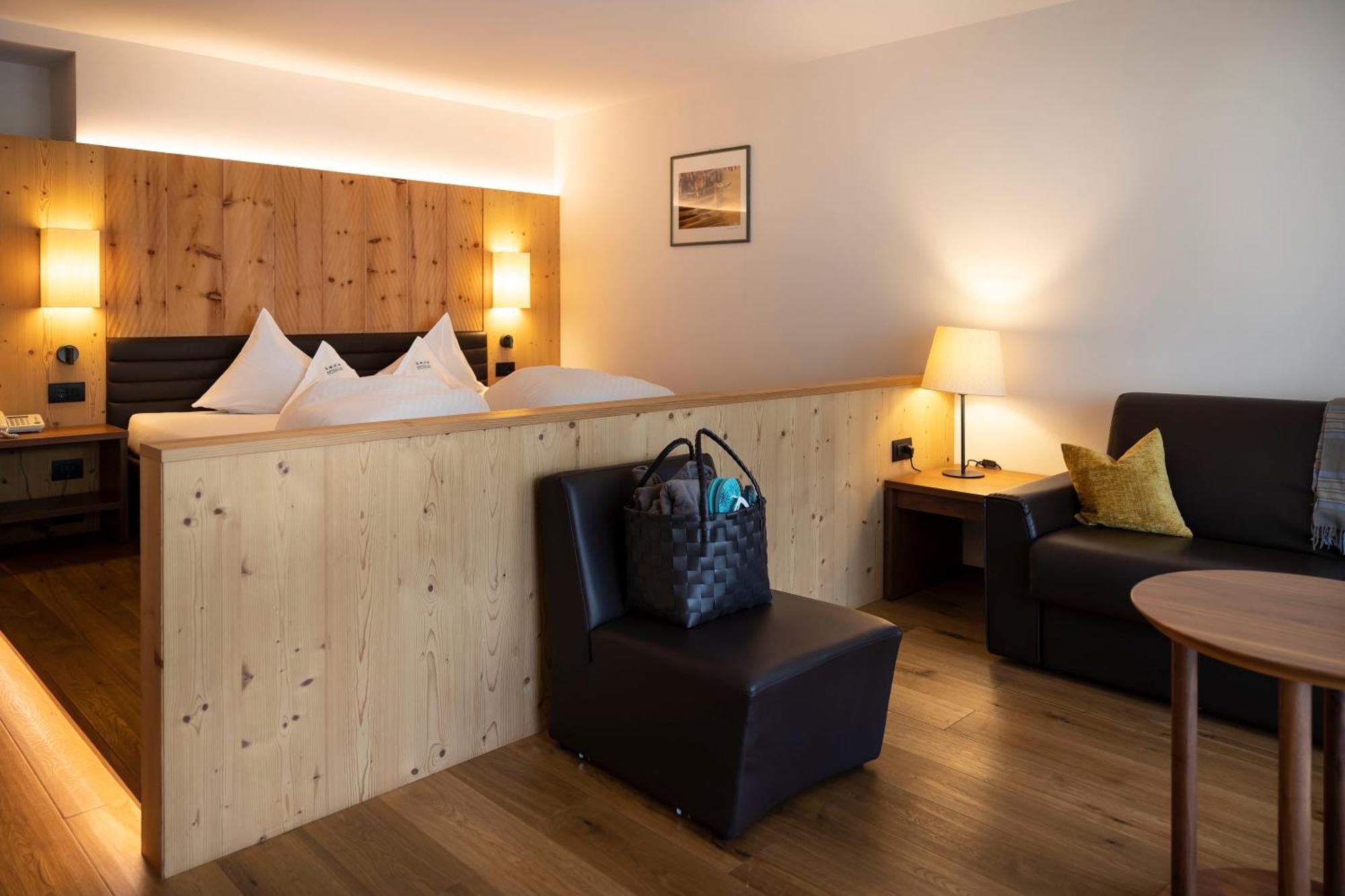 Artnatur Dolomites Hotel & Spa Siusi Ruang foto