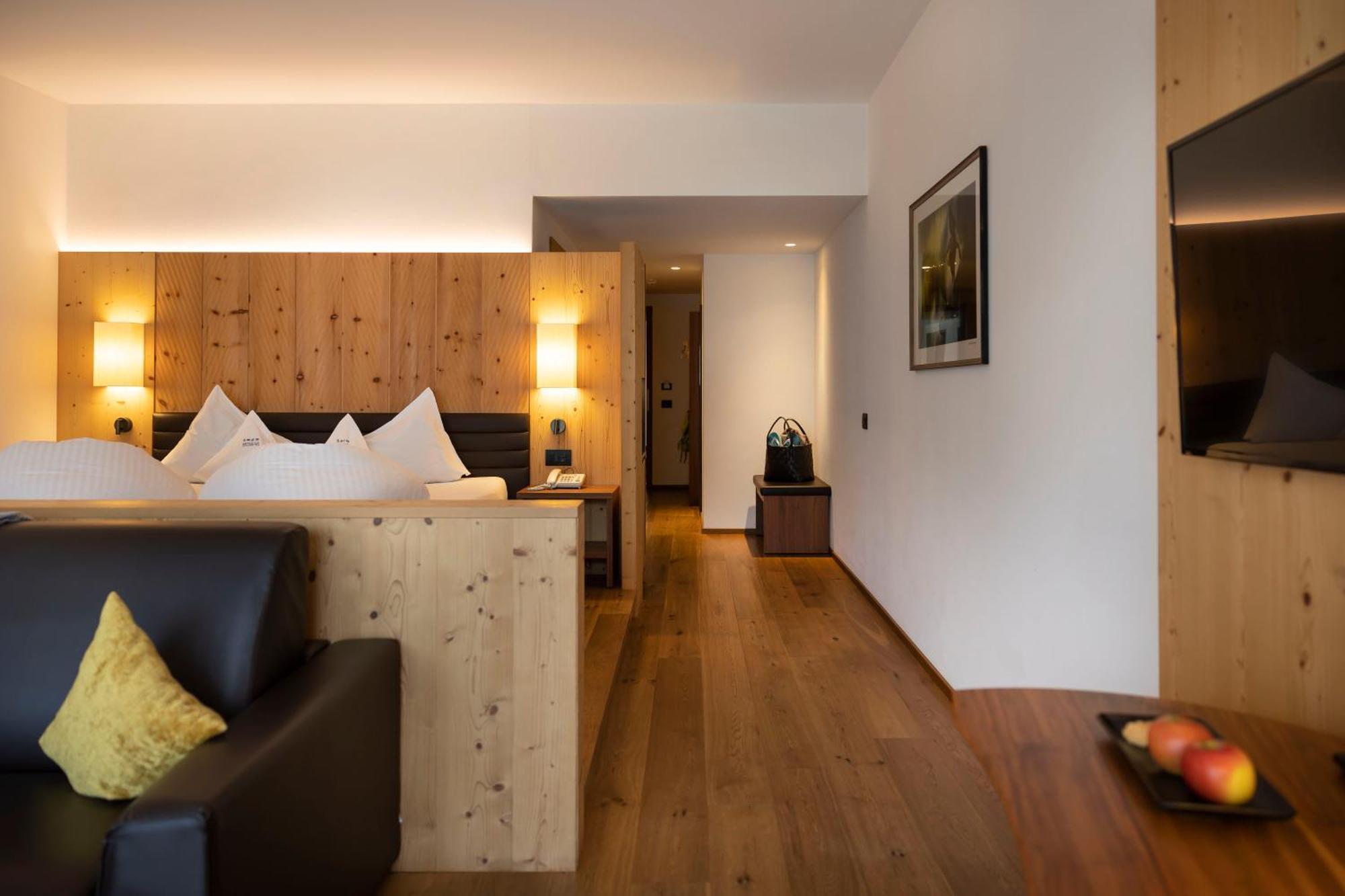 Artnatur Dolomites Hotel & Spa Siusi Ruang foto