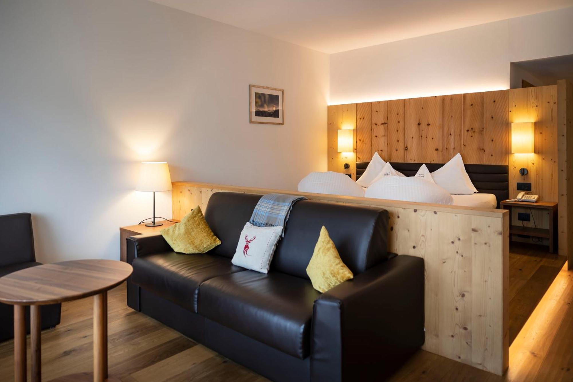 Artnatur Dolomites Hotel & Spa Siusi Bagian luar foto